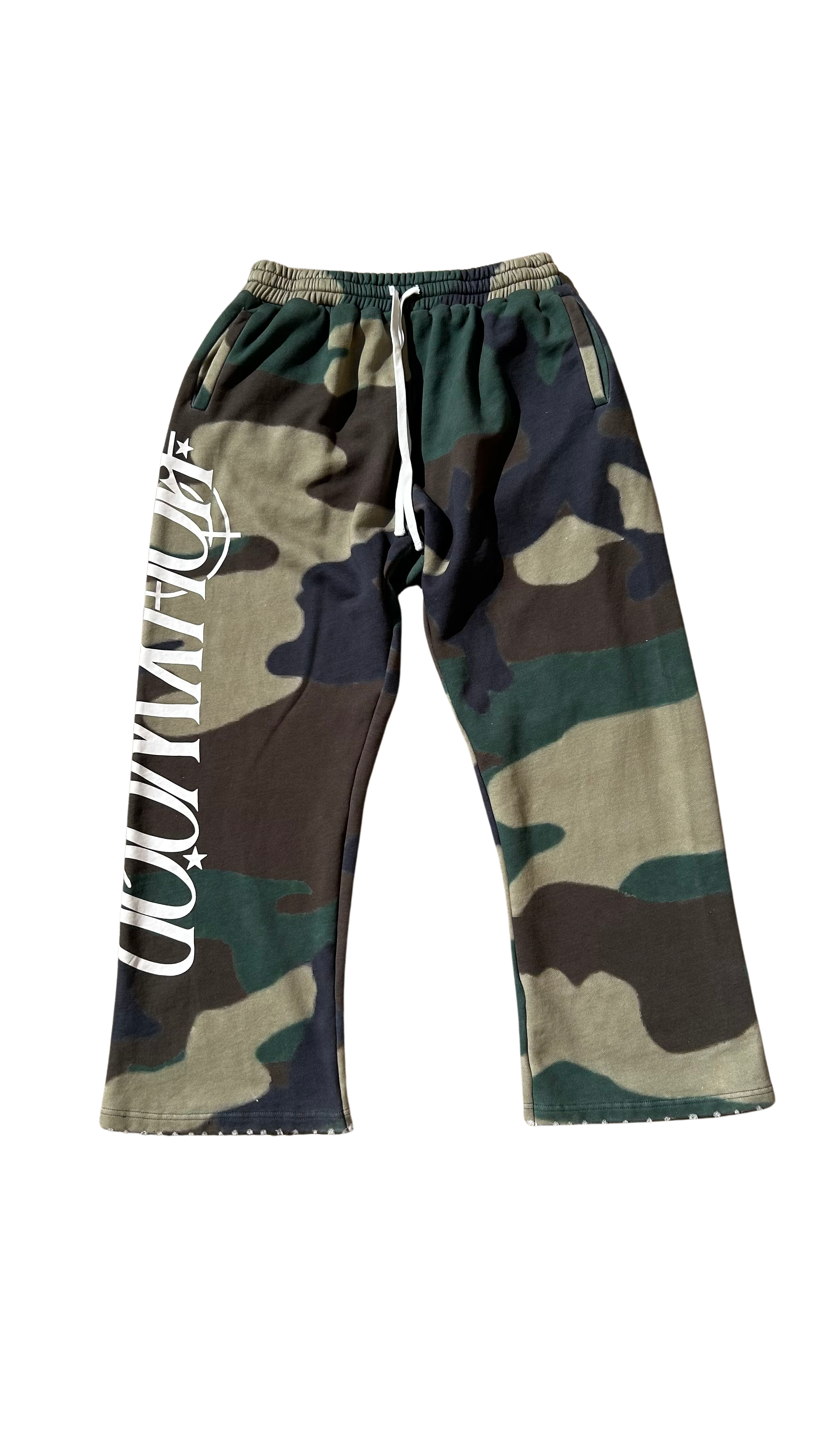 camo essential sweats (1 of 1)